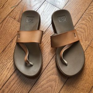 Ladies Reef sandals